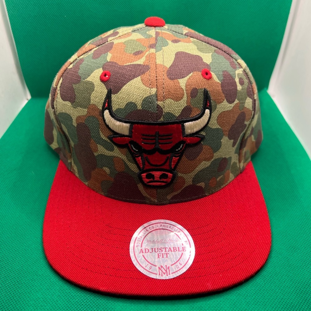 Chicago Bulls leather belt adjustable fit